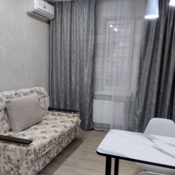 Сдается 1-комнатная квартира, 39 м²