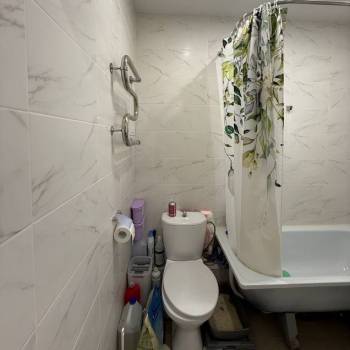 Продается 1-комнатная квартира, 35 м²