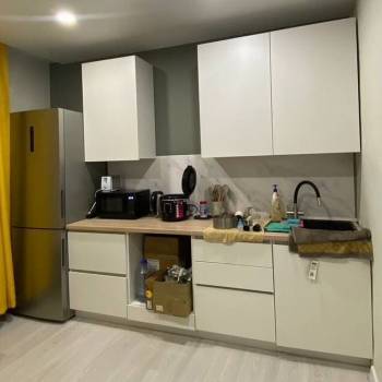 Продается 1-комнатная квартира, 35 м²