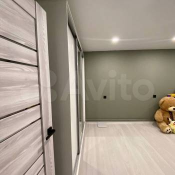 Продается 1-комнатная квартира, 35 м²