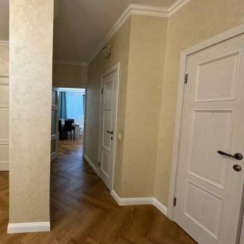 Продается 2-х комнатная квартира, 94 м²