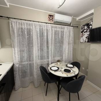 Сдается Многокомнатная квартира, 76 м²