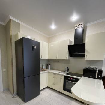 Сдается 1-комнатная квартира, 43 м²