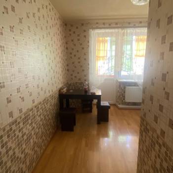 Сдается 1-комнатная квартира, 49 м²