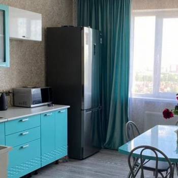 Сдается 2-х комнатная квартира, 72 м²