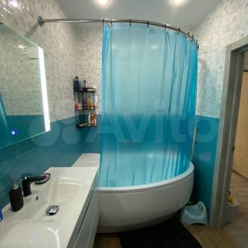 Сдается 2-х комнатная квартира, 72 м²