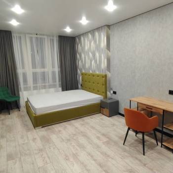 Сдается 2-х комнатная квартира, 78 м²