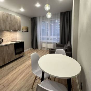 Сдается 1-комнатная квартира, 39 м²