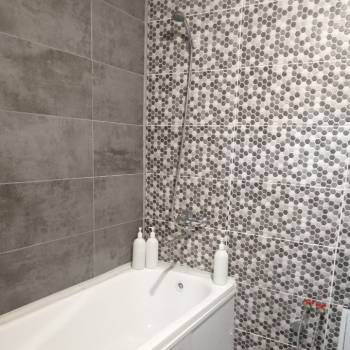 Продается 1-комнатная квартира, 43 м²