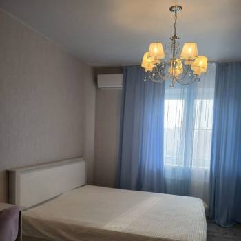 Сдается 1-комнатная квартира, 39 м²