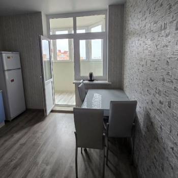 Сдается 1-комнатная квартира, 40,2 м²