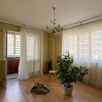 Продается 2-х комнатная квартира, 91 м²