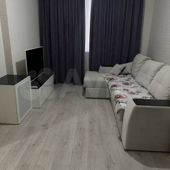 Сдается 1-комнатная квартира, 37 м²