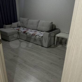 Сдается 1-комнатная квартира, 37 м²