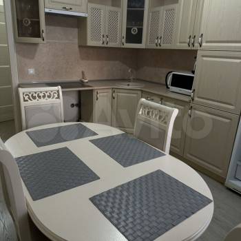 Сдается 1-комнатная квартира, 37 м²