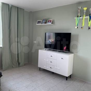 Продается 3-х комнатная квартира, 101 м²