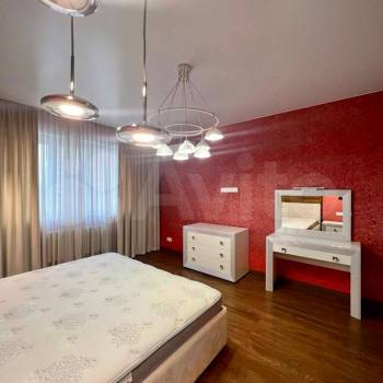 Продается 3-х комнатная квартира, 95,9 м²