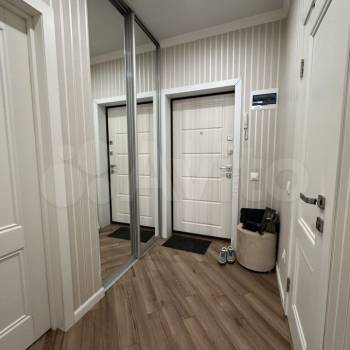 Продается 1-комнатная квартира, 44,5 м²