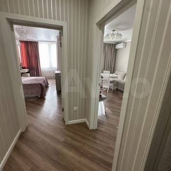 Продается 1-комнатная квартира, 44,5 м²