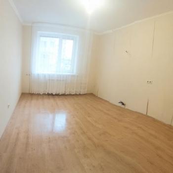 Продается 2-х комнатная квартира, 60 м²