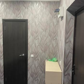 Сдается 1-комнатная квартира, 42 м²