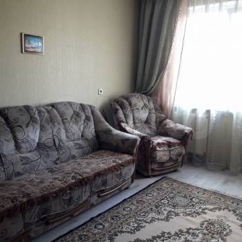 Продается 1-комнатная квартира, 38 м²