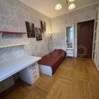 Сдается Многокомнатная квартира, 58,1 м²