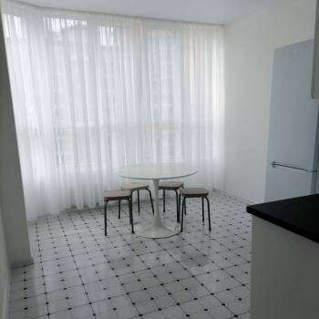 Продается 1-комнатная квартира, 35 м²