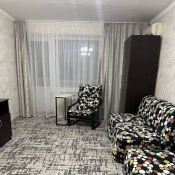 Сдается 1-комнатная квартира, 36 м²