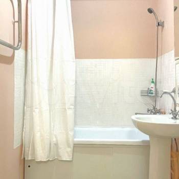 Продается 1-комнатная квартира, 45,4 м²