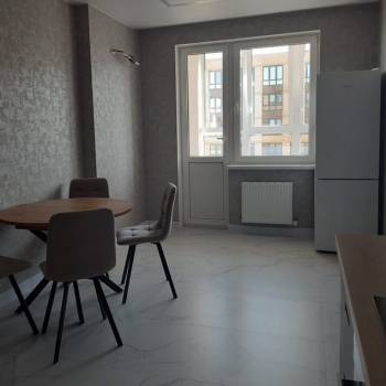 Продается 2-х комнатная квартира, 58 м²