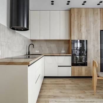 Продается 1-комнатная квартира, 57,6 м²