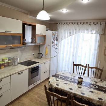 Продается 3-х комнатная квартира, 76,8 м²