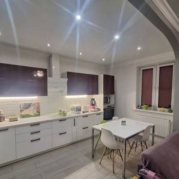 Продается 3-х комнатная квартира, 77 м²