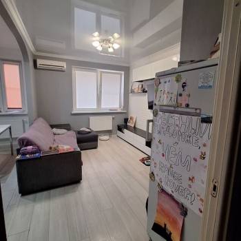 Продается 3-х комнатная квартира, 77 м²