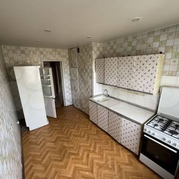 Продается Многокомнатная квартира, 74,2 м²