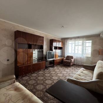 Продается Многокомнатная квартира, 74,2 м²