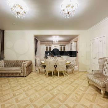 Продается Дом, 213 м²