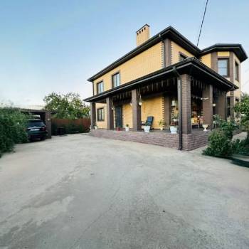 Продается Дом, 213 м²