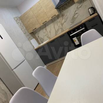 Сдается 2-х комнатная квартира, 60 м²