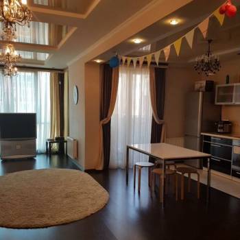 Продается 3-х комнатная квартира, 100 м²