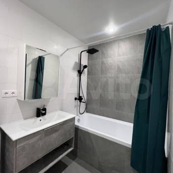 Сдается 2-х комнатная квартира, 60 м²