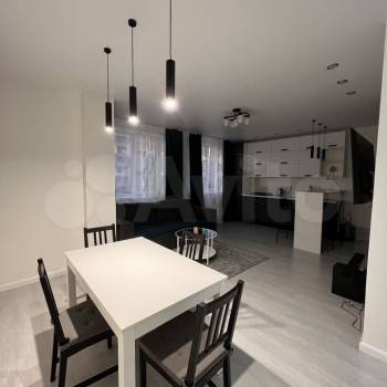 Сдается 2-х комнатная квартира, 60 м²