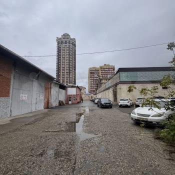 Сдается Нежилое помещение, 560 м²