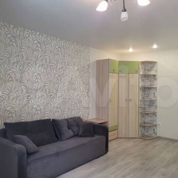 Сдается 1-комнатная квартира, 39 м²