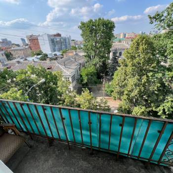 Продается 2-х комнатная квартира, 57 м²
