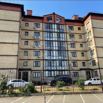 Продается 1-комнатная квартира, 40,7 м²