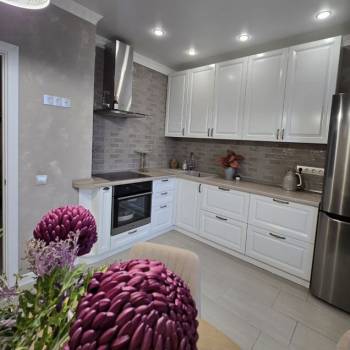 Продается 1-комнатная квартира, 40,7 м²