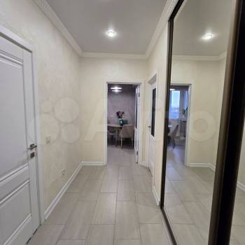 Продается 1-комнатная квартира, 40,7 м²