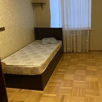 Сдается Многокомнатная квартира, 60 м²